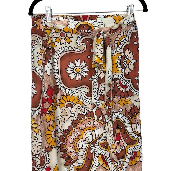 BCBG MaxAzria Wrap Midi Skirt Dusty Rio Red Paisley Size Medium - Picture 4 of 10